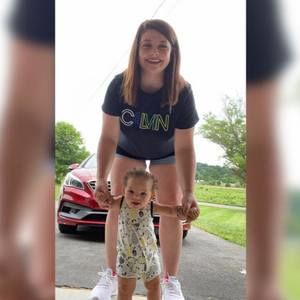 Meet your Posher, Danielle